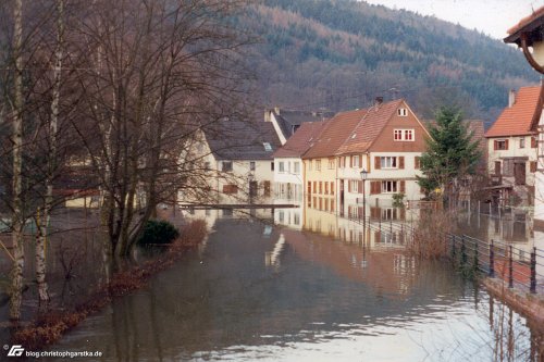 zum Vergrößern bitte anklicken!