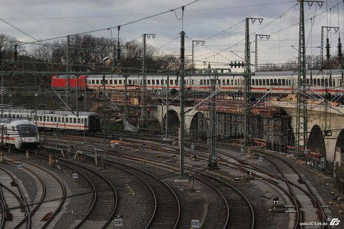 zum Vergrößern bitte anklicken!