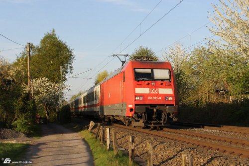 zum Vergrößern bitte anklicken!