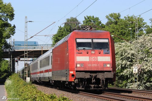 zum Vergrößern bitte anklicken!