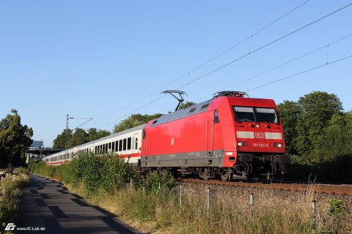 zum Vergrößern bitte anklicken!