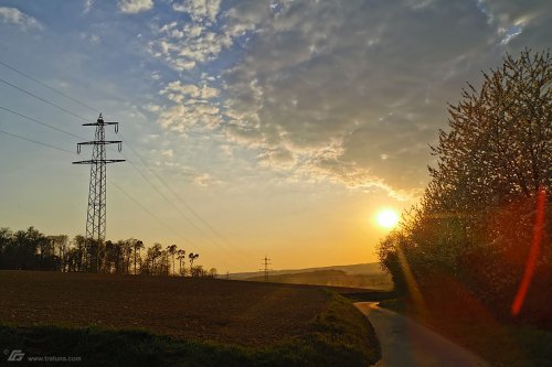 zum Vergrößern bitte anklicken!