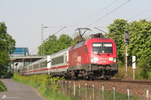 zum Vergrößern bitte anklicken!