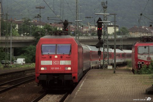 zum Vergrößern bitte anklicken!