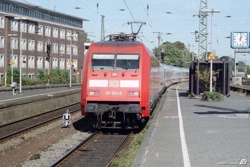 zum Vergrößern bitte anklicken!