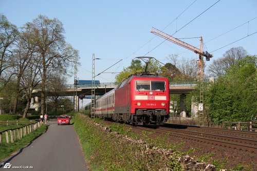 zum Vergrößern bitte anklicken!